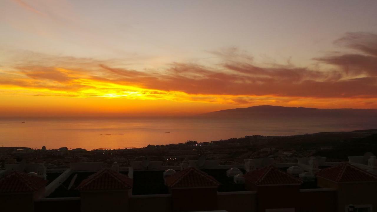 Sunset View And Pool In Paradise Costa Adeje  Buitenkant foto